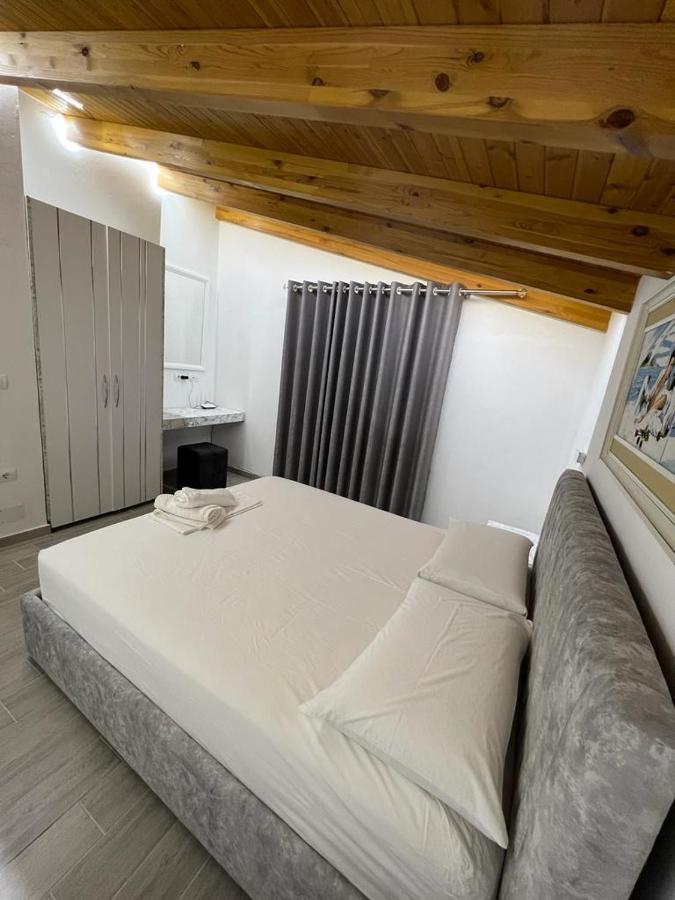 Trip-Stop Apartments Avlonya Dış mekan fotoğraf