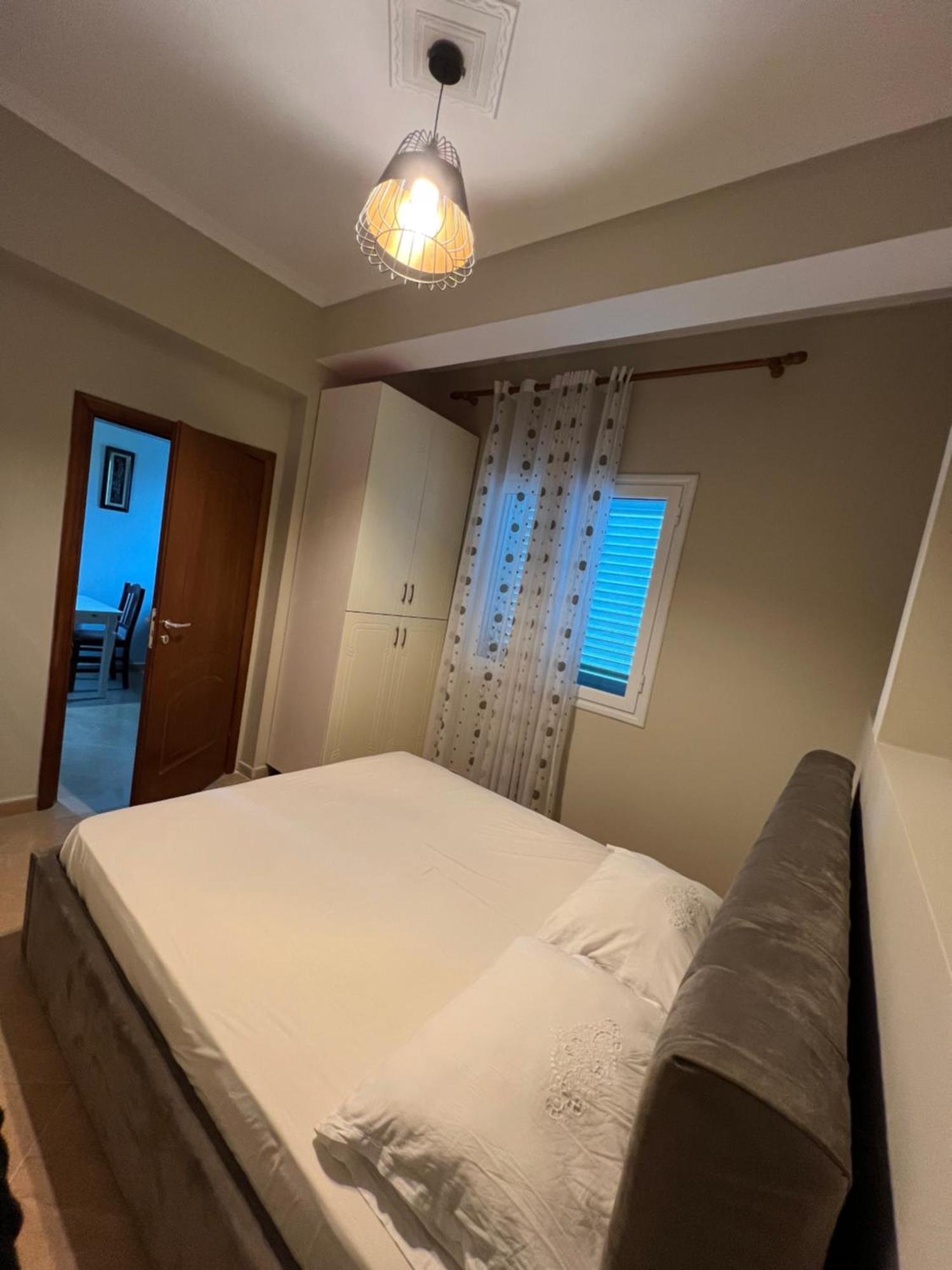 Trip-Stop Apartments Avlonya Dış mekan fotoğraf