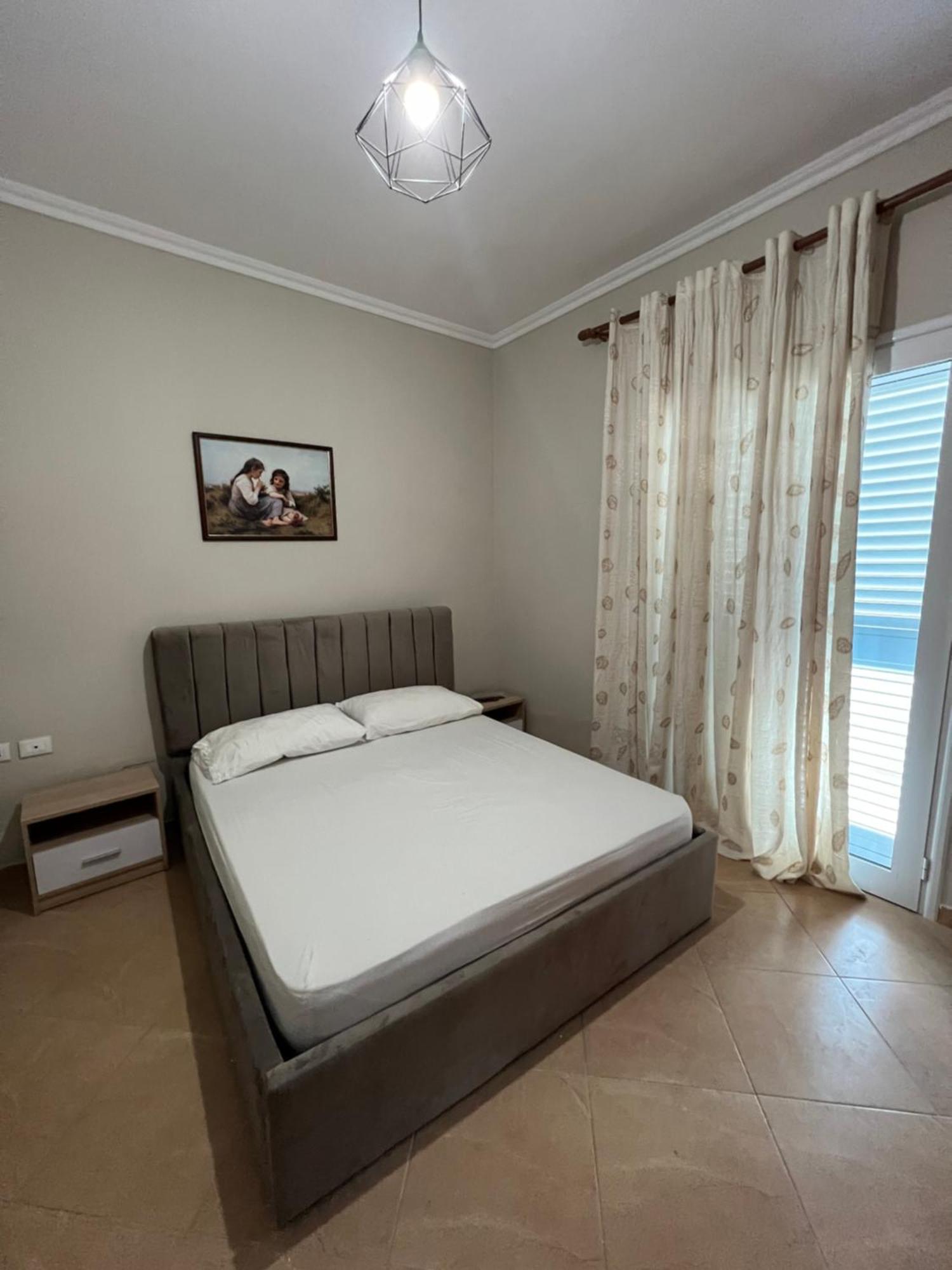 Trip-Stop Apartments Avlonya Dış mekan fotoğraf
