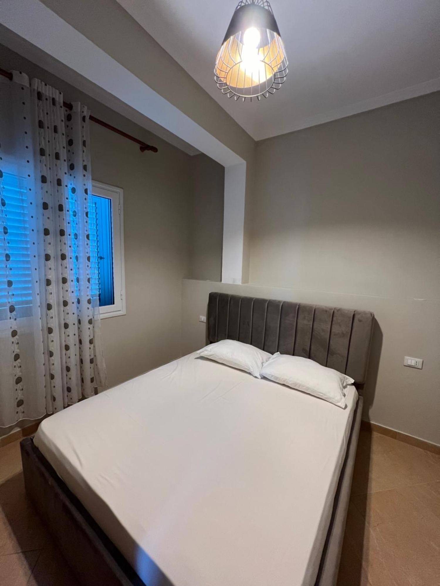 Trip-Stop Apartments Avlonya Dış mekan fotoğraf